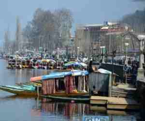 no construction within 200 metres of lakes in kashmir