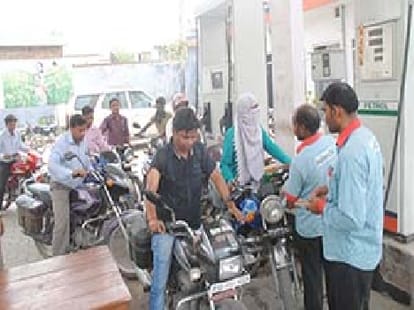 OMC increases petrol-diesel cost