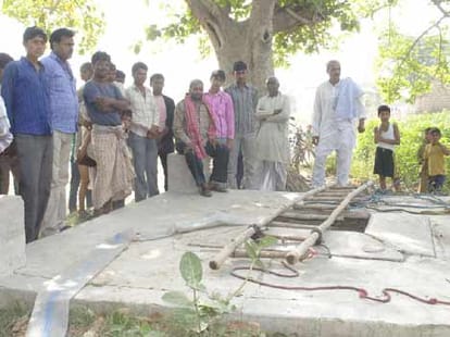 Landed three youths died from poisonous gas into the well