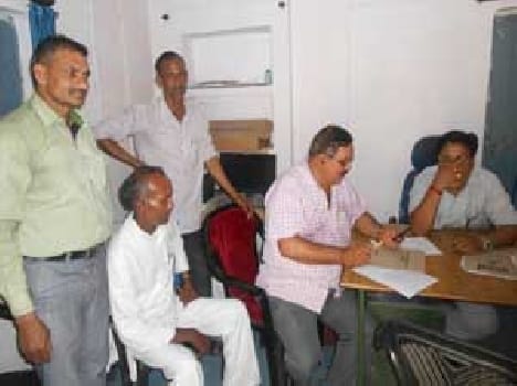Accountant arrested for taking bribes .