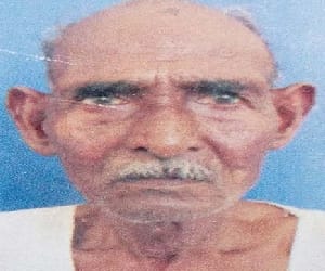 Elderly farmer planted Sharda canal jump