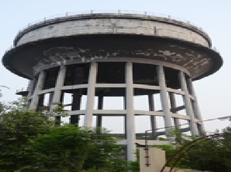 Many water tanks became the showpiece