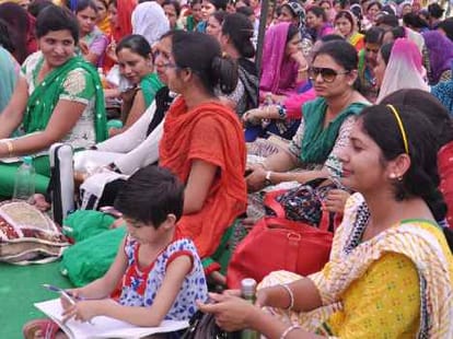 haryana cm manohar lal khattar statement about guest teachers job