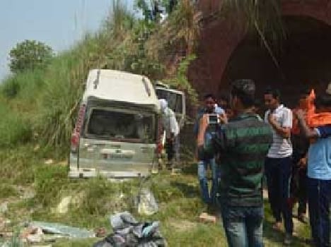 Scorpio fired , four injured