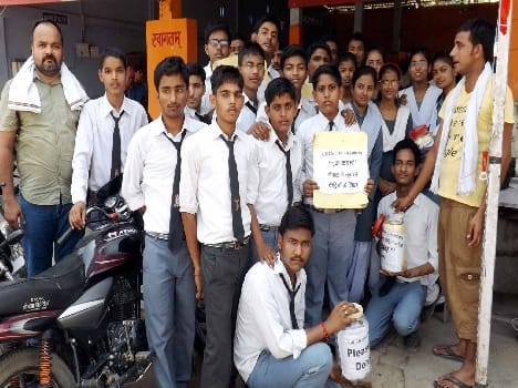 Fire came to the aid of earthquake victims , school children