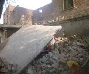 Indirapuram cylinder exploded in the flat, three Scorched.