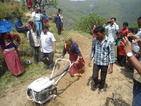Pyyan village women first saw the power of Garuda Widder.