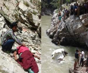 road accident in tehri.