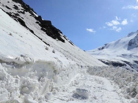 puc test done by admin before vehicle going to rohtang.