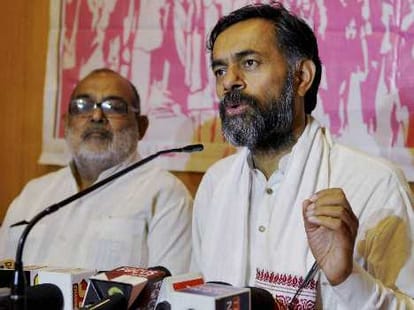 Kejriwal interview and his stand on acb chief
