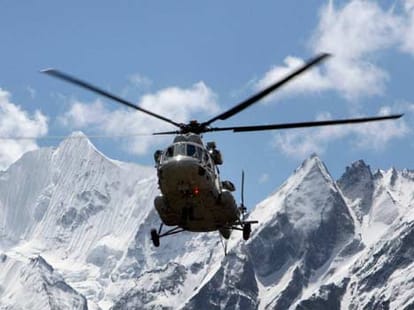 american helicopter found  in nepal