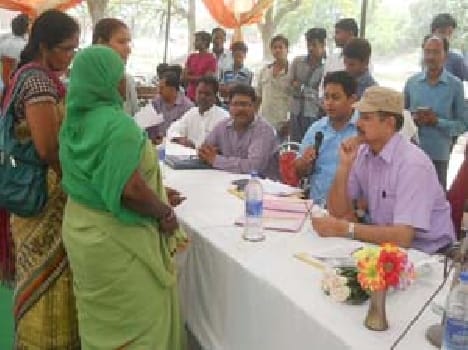Chayal met in the town of 100 children malnourished