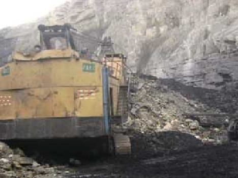Coal-OB debris demolished, damaged machines