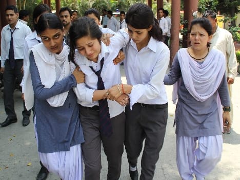 24 students injured in road accident