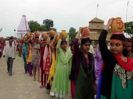 Fledged Band extracted with Kalash Yatra