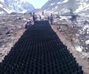 american technology for road in kedearnath.