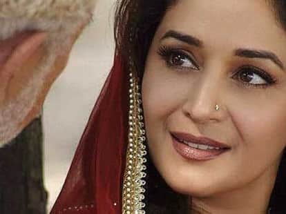 Why bollywood actresses have to substract fee!