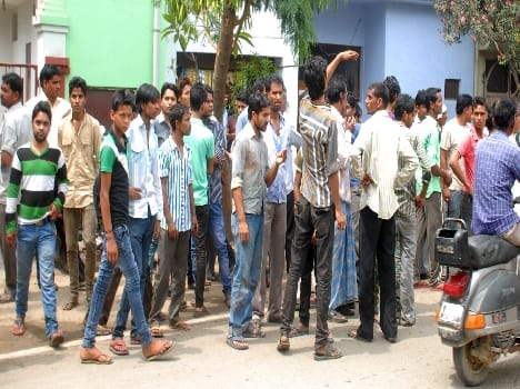 Two people in accidents Dead , five injured
