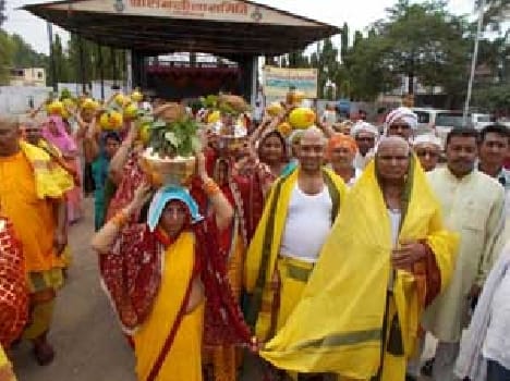 Kalash Yatra out of fanfare