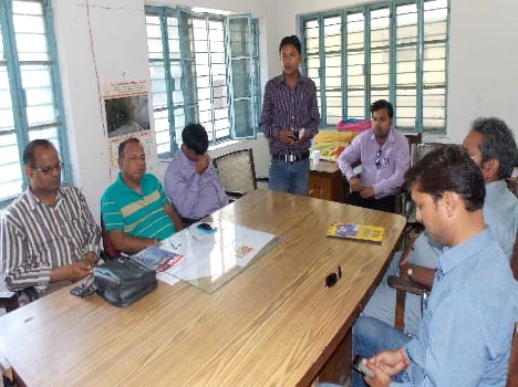 The dispute came to the police station contractor-engineer