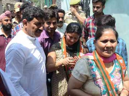 J&K BJP launches Maha Sampark Abhiyan