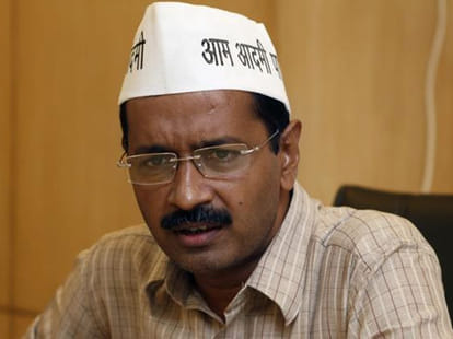 Delhi high court slams kumar vishwas and delhi government
