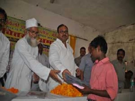 Minister of State for shared school dress