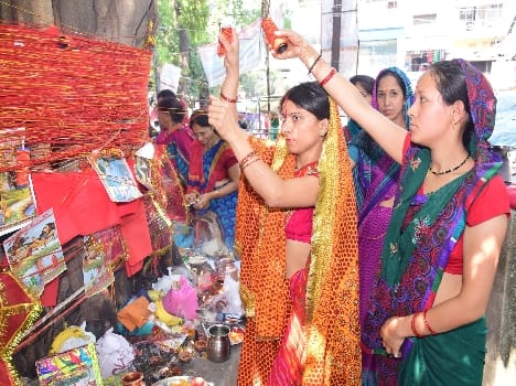 Vat Savitri's husband longevity of fasting women wish