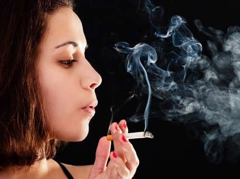 11 ways to know if your child is a smoker