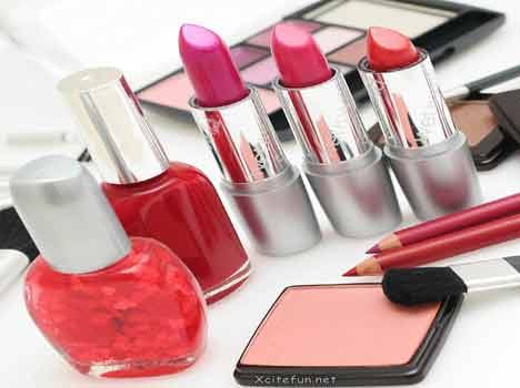 fake makeup products contains human urine and rat's droppings