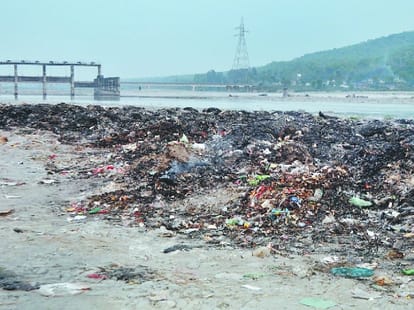 Ymuna under Swacch Bharat Mission.