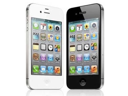 Beware, Fake iphones being sold in delhi market