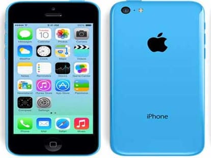 Beware, Fake iphones being sold in delhi market