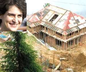 priyanka gandhi denied to give information under rti.