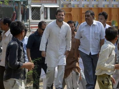rahul says, Modi will take not an inch of land