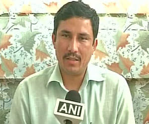 AAP leader commando surendra singh gets high court notice on fake degree