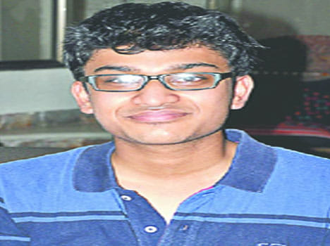 UPSEE : Noida's Ayush top in B. Arch.