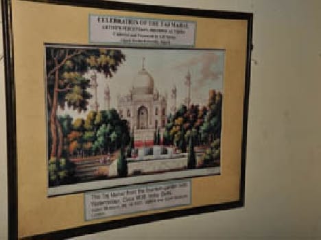 Taj Mahal Penting
