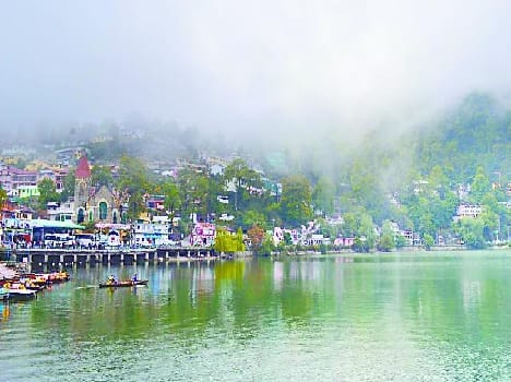 Weather and fear 'cold' Nainital