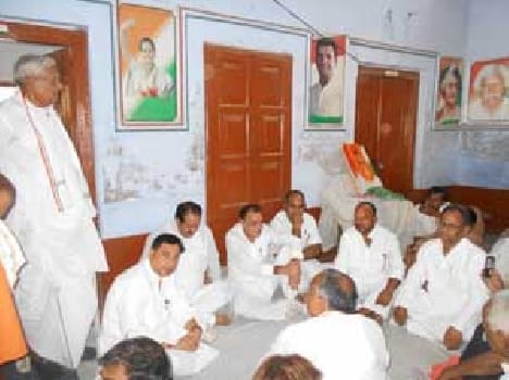 Nations are dedicated to Rajiv Gandhi