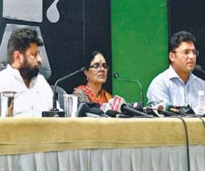 congress leader girija vyas criticize narendra modi foreign country tour