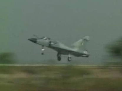 Agra express way to be used for fighter plane landing.