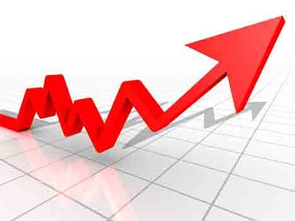  India will outstrip china's economic growth