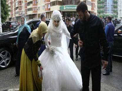chechnya leader apeal to husband ban on whatsapp of women