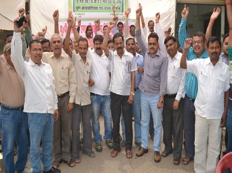 Cadre of Clerks Continue