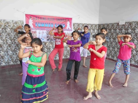 Summer camp for children starting school
