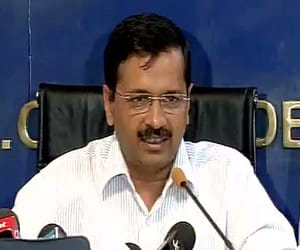 court issues bailable warrant against Delhi CM arvind kejriwal.