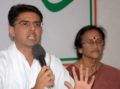 Congress gives one year report card of Modi govt.