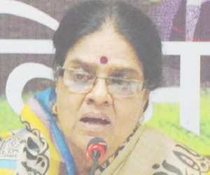 Former Union minister Girija Vyas targets pm narendra modi.