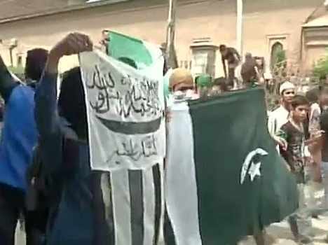 hurriyat leader's mirwiaz gets Z-plus security